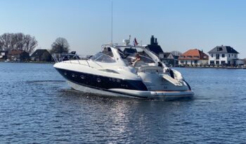 Luxury-yachts-specialist-Sunseeker-Camargue-44-13