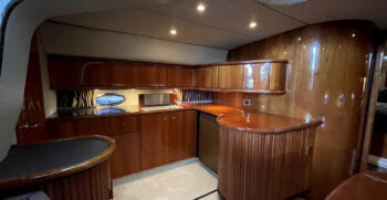 Luxury-yachts-specialist-Sunseeker-Camargue-44-37