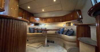 Luxury-yachts-specialist-Sunseeker-Camargue-44-39