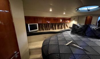 Luxury-yachts-specialist-Sunseeker-Camargue-44-45