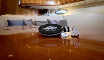 Luxury-yachts-specialist-Sunseeker-Camargue-44-74