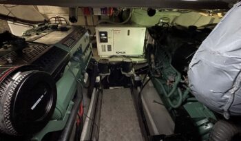 Luxury-yachts-specialist-Sunseeker-Camargue-44-100