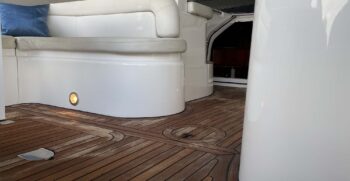 Luxury-yachts-specialist-Sunseeker-Camargue-44-83
