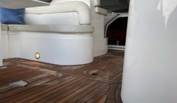 Luxury-yachts-specialist-Sunseeker-Camargue-44-83