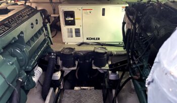 Luxury-yachts-specialist-Sunseeker-Camargue-44-84