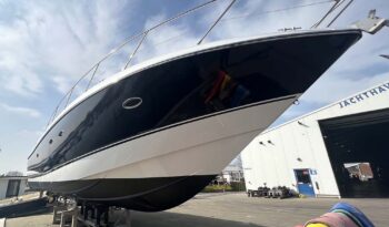 Luxury-yachts-specialist-Sunseeker-Portofino-46-2004-06