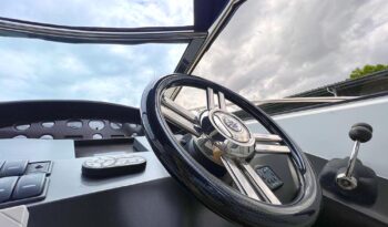 Luxury-yachts-specialist-Sunseeker-Portofino-46-2004-25