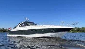 luxury-yachts-specialist-Princess-v55-200206 24