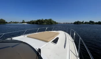luxury-yachts-specialist-Princess-v55-200221 13
