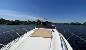 luxury-yachts-specialist-Princess-v55-200221 23