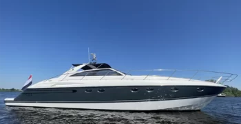 luxury-yachts-specialist-Princess-v55-200222 31