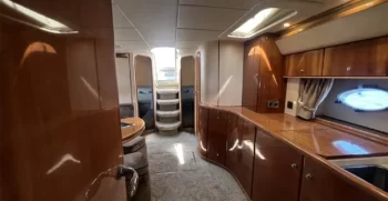 luxury-yachts-specialist-Princess-v55-200234 26