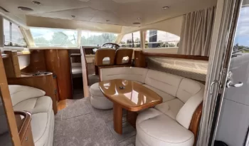 Luxury-Yachts-Specialist 14 25 25
