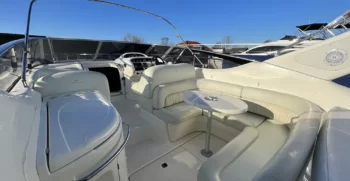 luxury-yachts-specialist-Cranchi-39-Endurance- 44 52