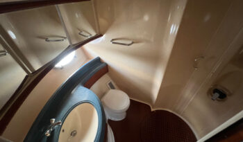 luxury-yachts-specialist-Azimut-68-plus-2001-0796