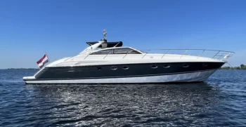 luxury-yachts-specialist-princess-v55 46 41