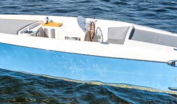 luxury-yachts-specialist-Reno-playa-818-Verbeterd-NR